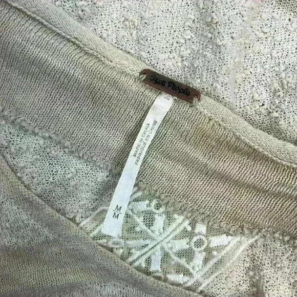 Free People Tan V-Neck Long Sleeve Top Size M - Picture 5 of 11